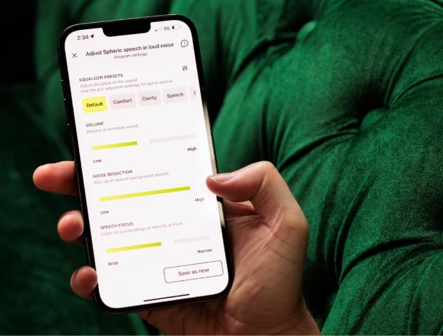 Screenshot of MyPhonak app showing how to adjust spheric speech in loud noise program
