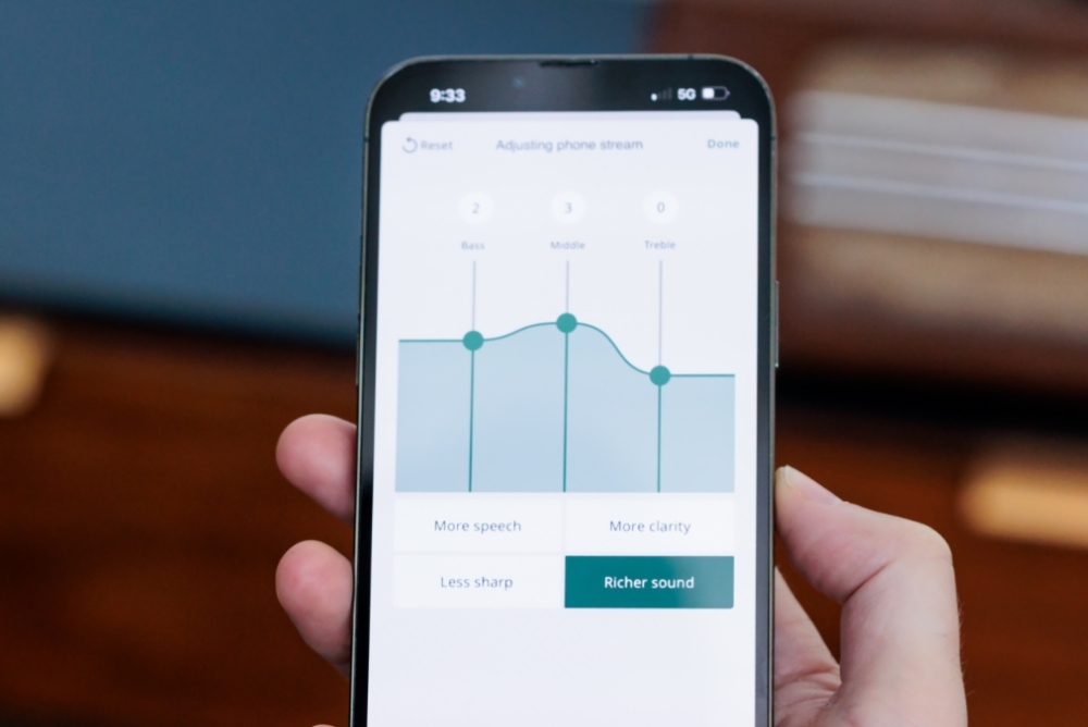 Using the adjust sound feature while streaming music